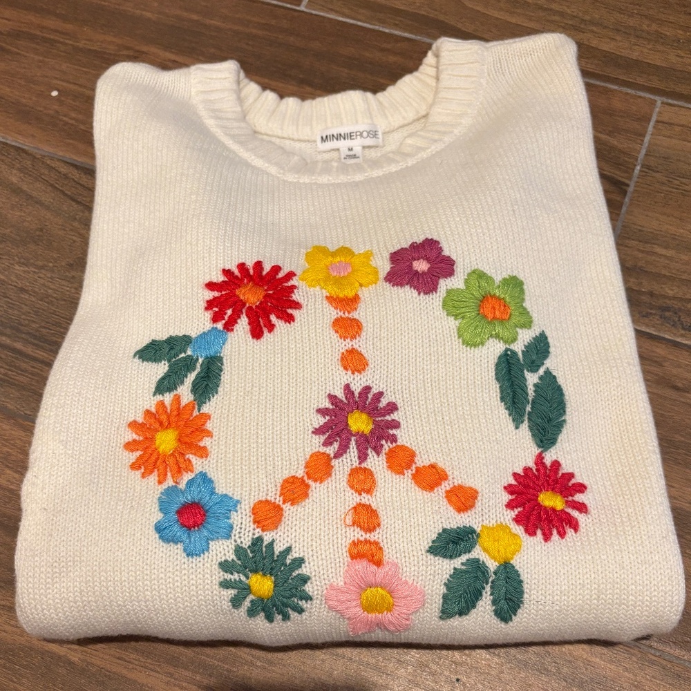 MINNIE ROSE FLORAL PEACE SWEATER IN EXCELLENT CONDITION SIZE M